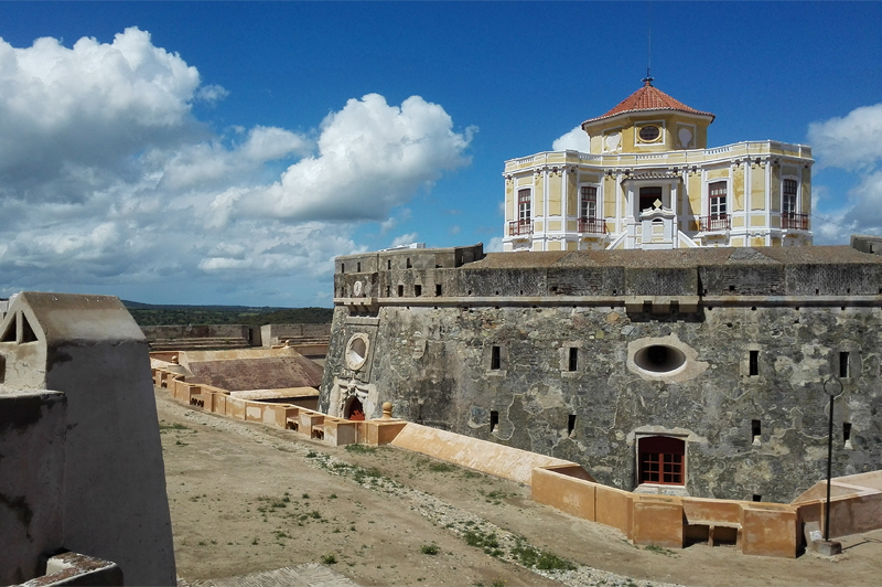 Elvas, Alentejo: een vestingstad met allure · Portugal ...